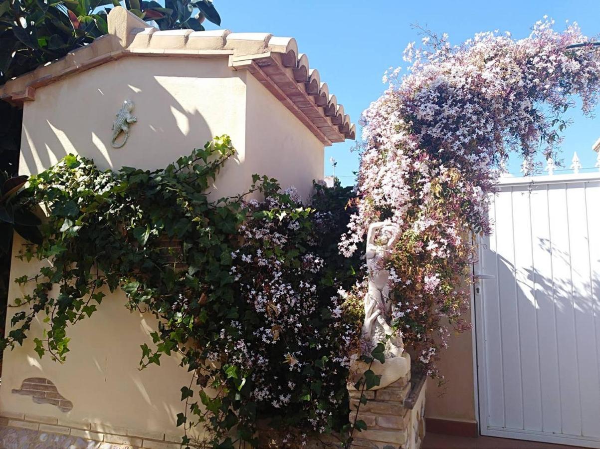 Villa Las Adelfas Calpe Bagian luar foto